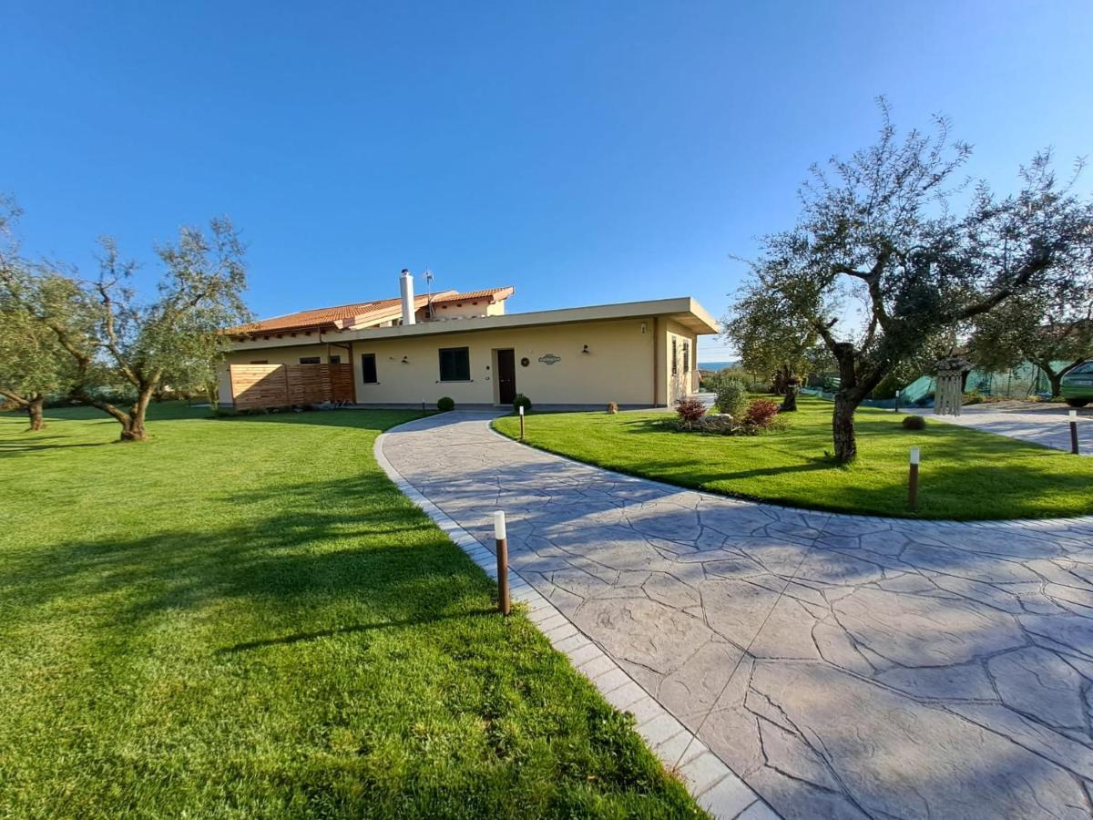 Bed and Breakfast La Campagna Di Peppe E Tullia Formia Exterior foto